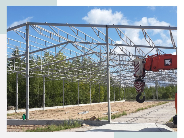 Строительство конюшен в Псков от 609 руб. под ключ