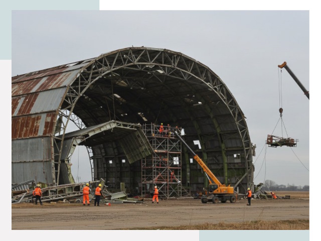 Демонтаж ангаров в Пскове